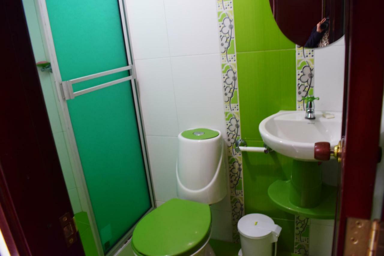 Hotel Londres Pasto Bagian luar foto